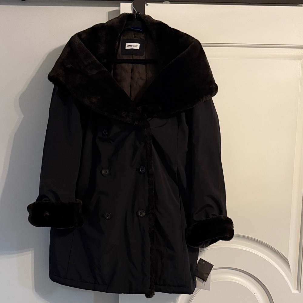 NWT Jane Post Black Winter with Faux Fur Trim
